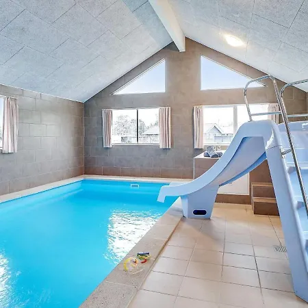 20 Person In * Grenaa