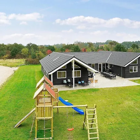 別荘 5 Star Holiday Home In Grenaa *