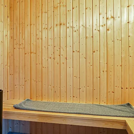 5 Star In * Grenå