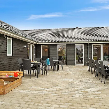 別荘 5 Star Holiday Home In Grenaa Grenå